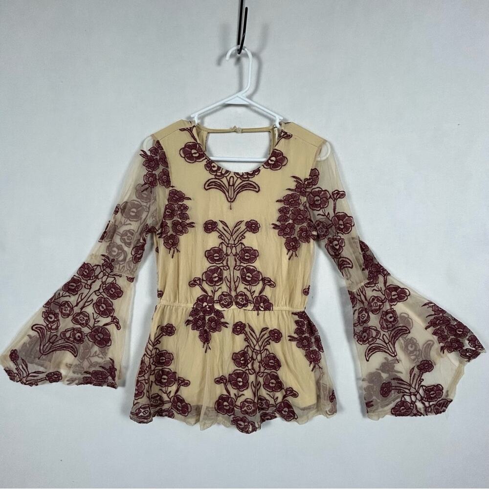 Indigo Thread Co Embroidered Beige Blouse Womens XS Mesh Overlay Bell Sleeve
